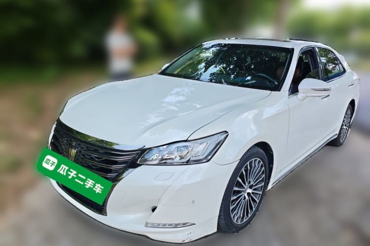 Used Toyota Crown 2018 2.0T Sport Edition Guazi used car, China used car export, Used car for sale, Used cars, Cheapest cars for sale