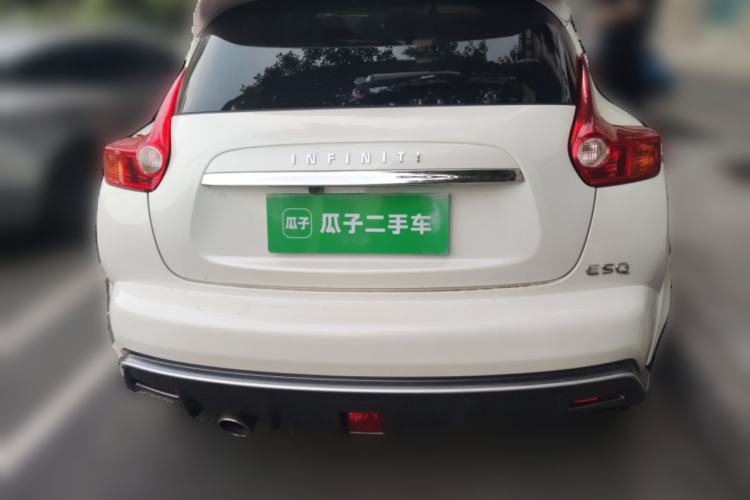 Used Infiniti ESQ 2014 1.6L Spontaneous Edition Rear