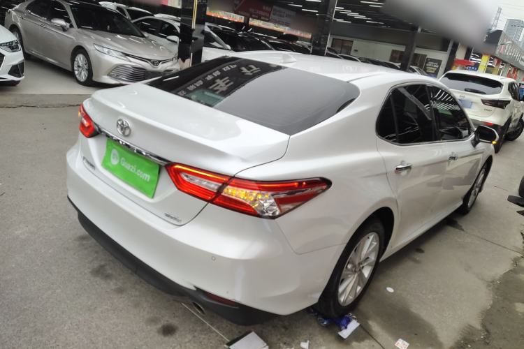 Used Toyota Camry 2021 2.0G Luxury Edition