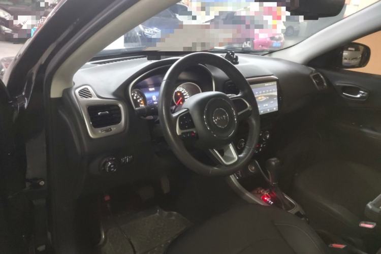 Used Jeep Compass 2017 200T Automatic Family Edition