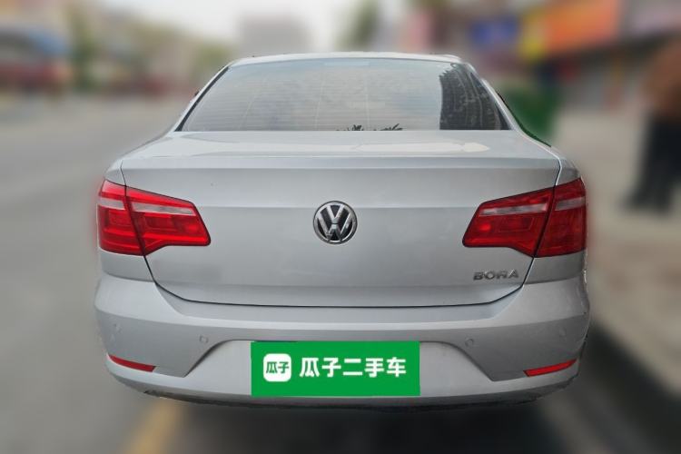 Used Volkswagen Bora 2013 1.6L Automatic Fashion Model
