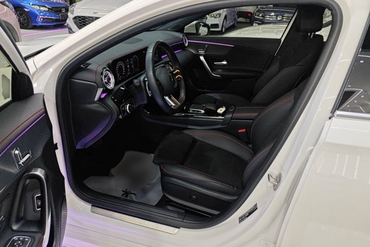 Used Mercedes-Benz A-Class 2024 A 200 L Fashion Model Left Front Seat