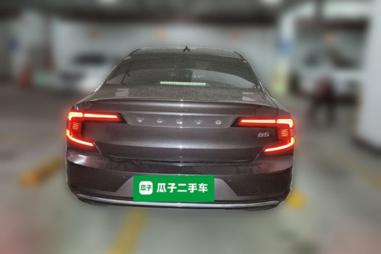 Used Volvo S90 2022 B5 Zhiyi Luxury Edition Rear