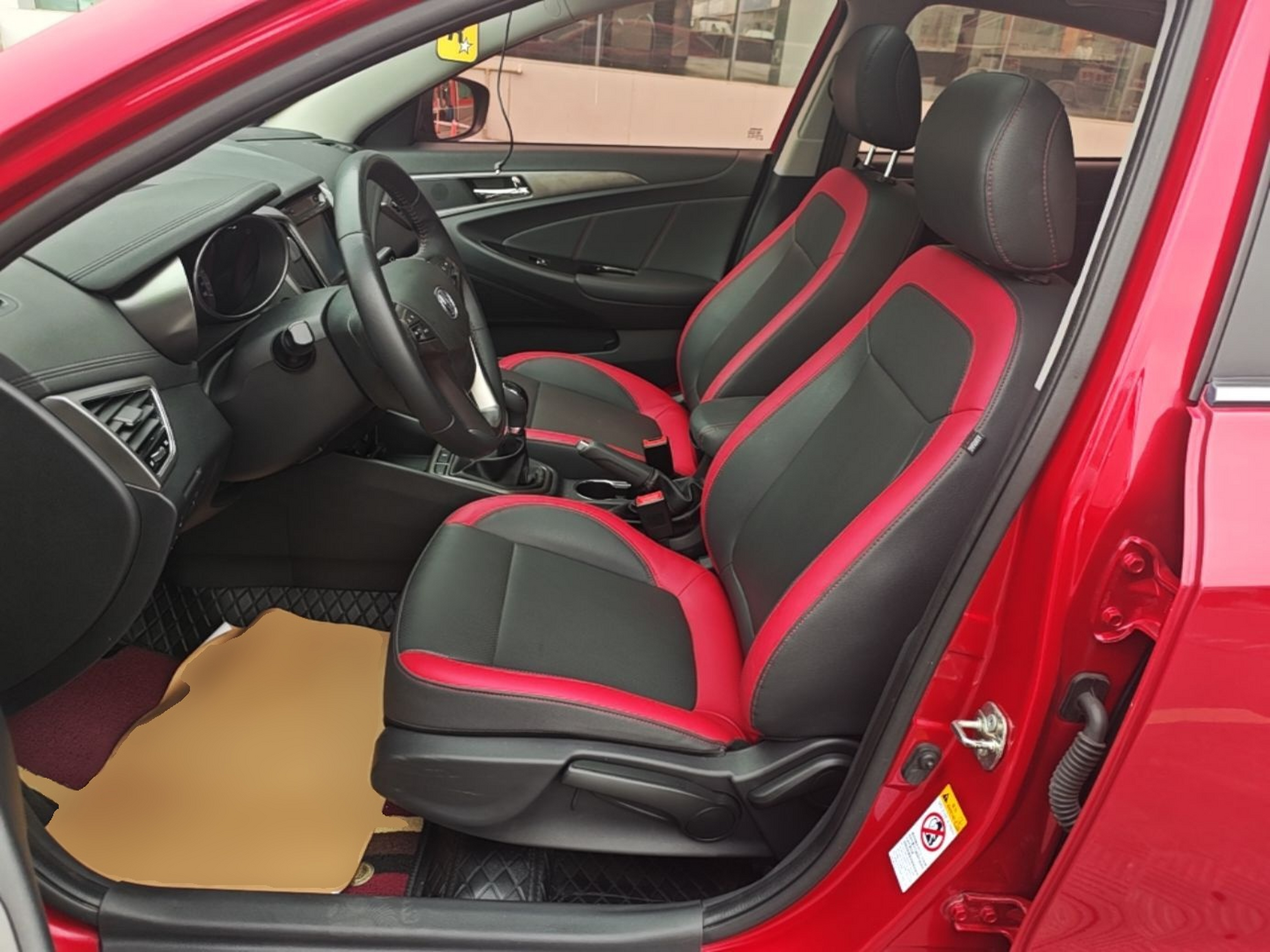 Interior delantero
