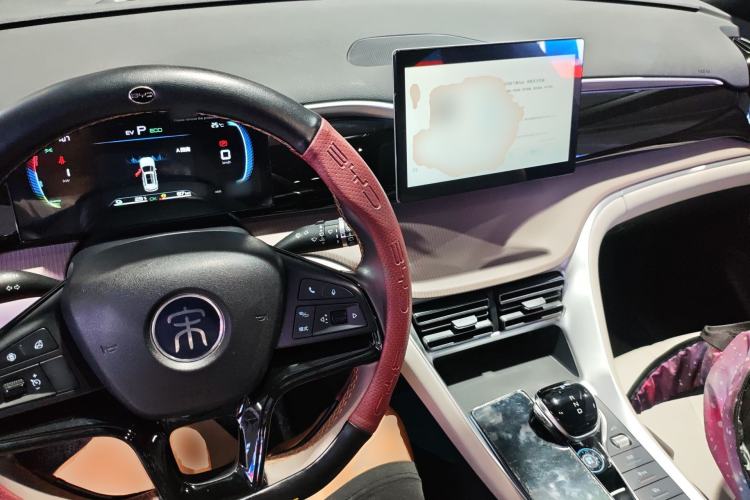 Used BYD Song Pro New Energy 2024 HONOR Edition DM-i 71KM Navigation Model Center Console