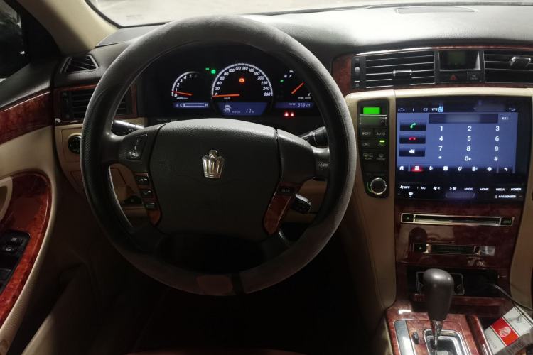 Used Toyota Crown 2005 2.5L Royal Steering Wheel