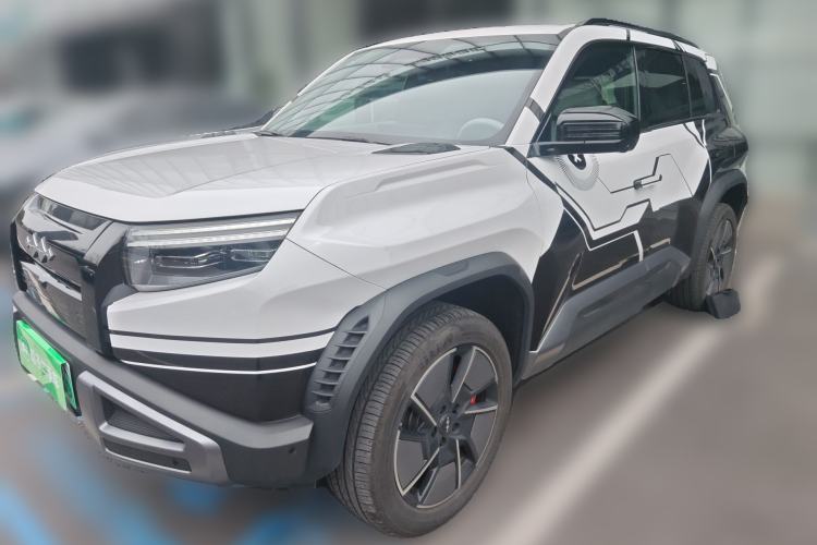 Used Formula Leopard Titanium 3 2025 501KM All-Wheel Drive Intelligent Driving Ultra Version