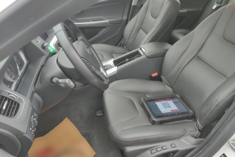 Used Volvo V60 2017 T5 Zhiyi Edition China V Standard Left Front Seat