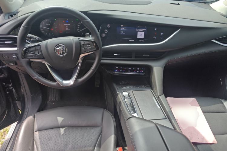 Used Buick Enclave 2022 652T Two-Wheel-Drive Prestige 7-Seater Center Console