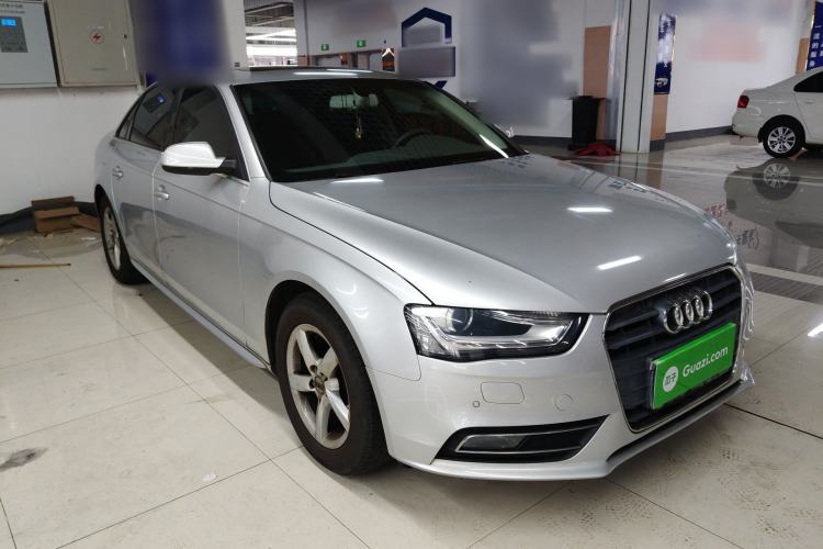 Used Audi A4L 2013 35 TFSI Automatic Standard Model
