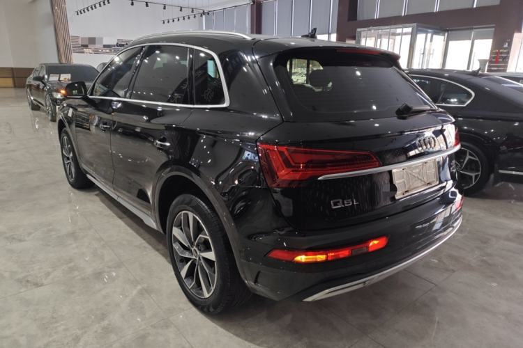 Used Audi Q5L 2022 40T Luxury Elegant Model