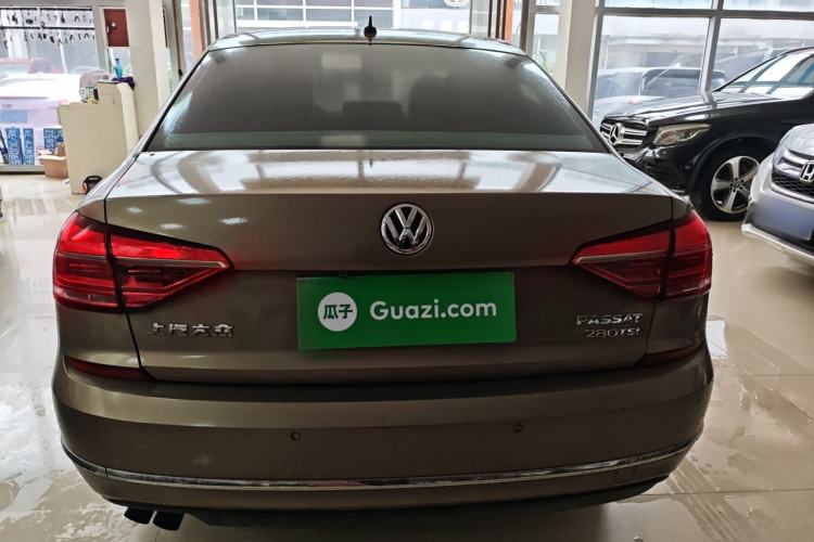 Used Volkswagen Passat 2017 280TSI DSG Luxury Edition