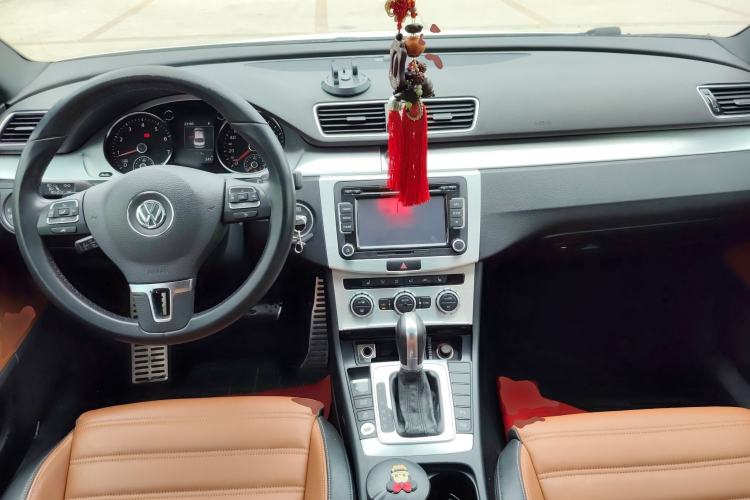 Used Volkswagen FAW-Volkswagen CC 2015 1.8TSI Luxury Model