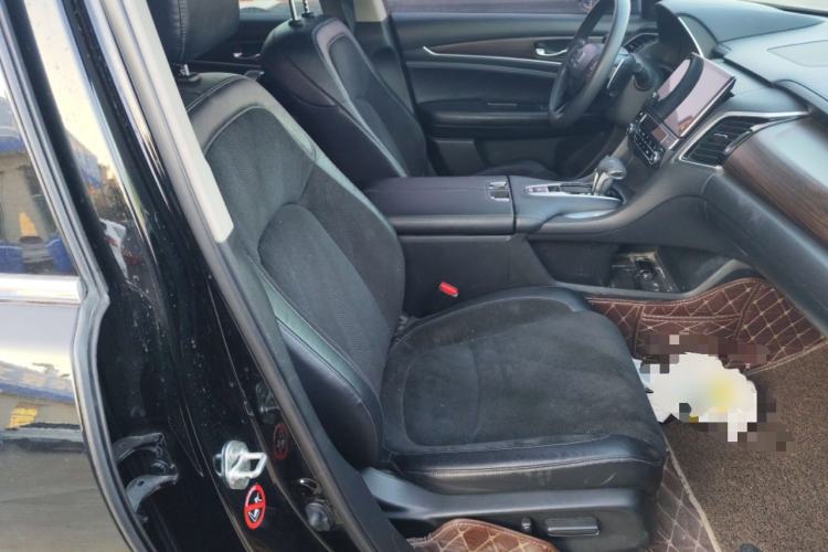 Used Honda Avancier 2019 240TURBO Two-Wheel Drive Elite Edition Right Front Seat