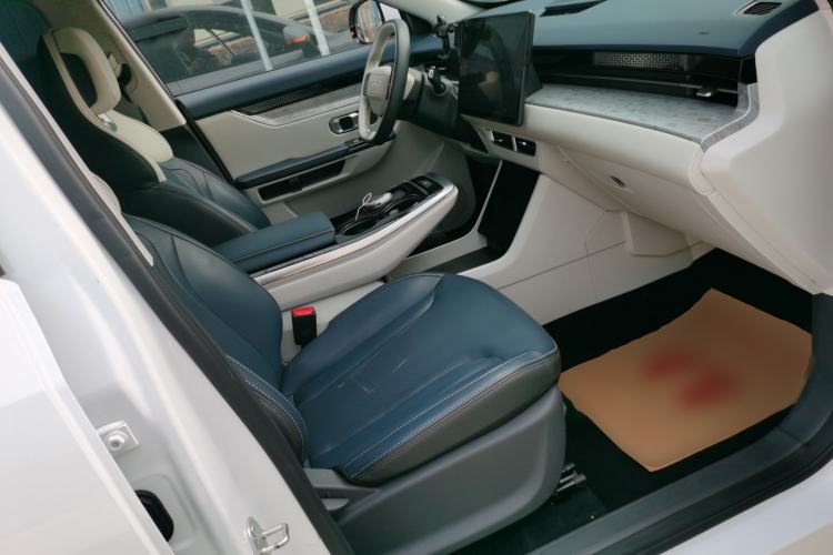 Used JETOUR Dashing i-DM 2023 1.5T DHT Lightning
