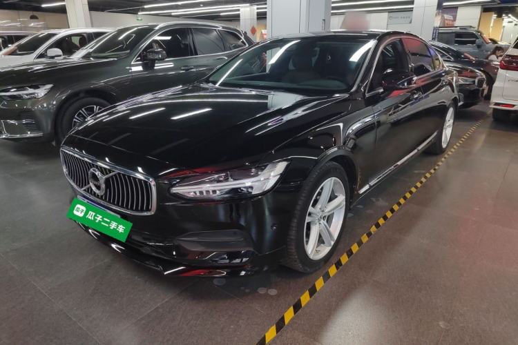 Used Volvo S90 2017 T4 Zhiyuan Edition
