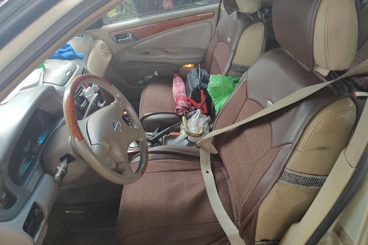 Used Nissan Sunny 2004 2.0E Automatic