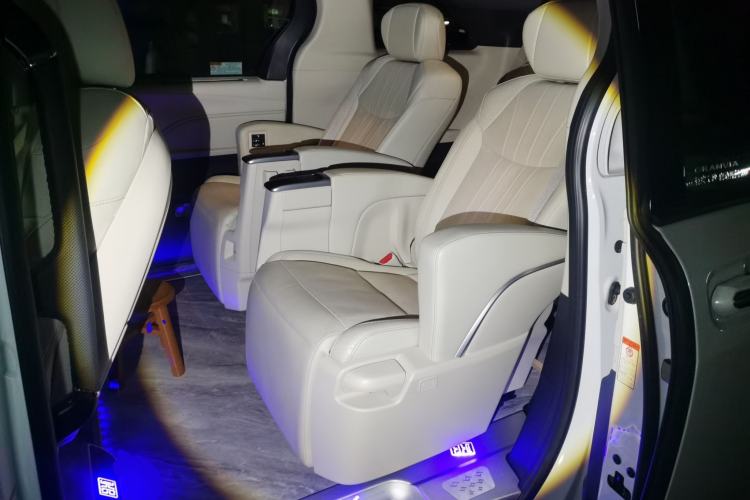 Used Toyota Granvia 2024 2.5L Hybrid Prestige ULTRA Edition Left Rear Seat