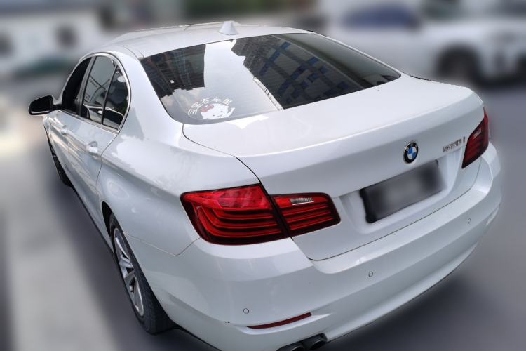 Used BMW 5 Series 2015 520i Elegant Edition Rear Left 45 Deg