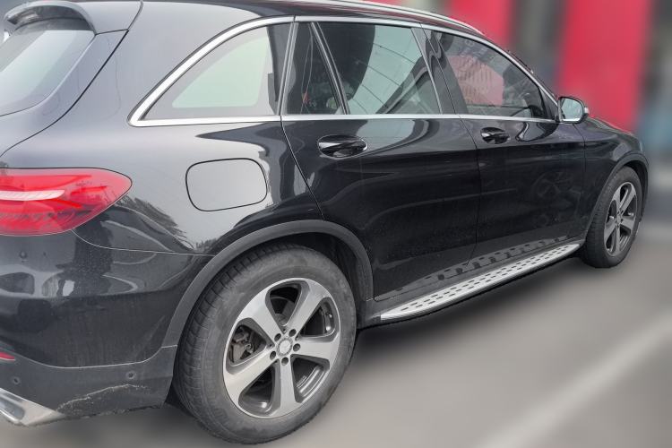 Used Mercedes-Benz GLC 2016 GLC 300 4MATIC Dynamic Model