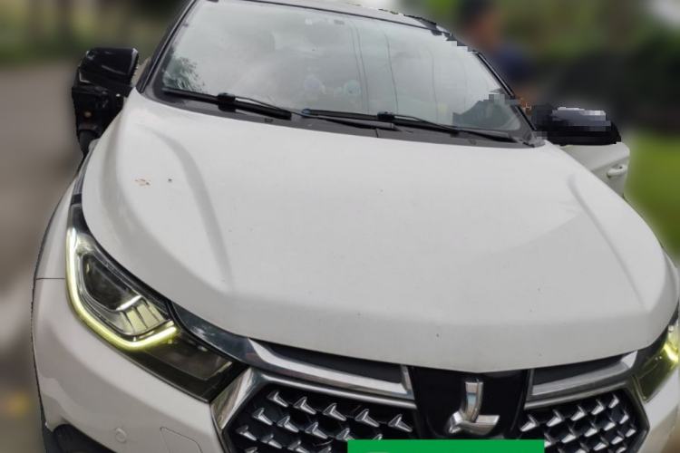 Used Luxgen U5 SUV 2017 1.6L CVT Jazz Edition Front