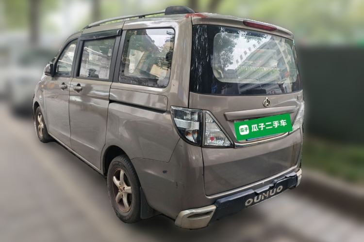 Used CHANGAN KAICHENG Ounuo S 2012 1.5L Standard Version
