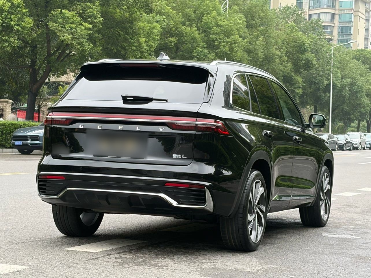 Geely Auto Monjaro L 2023 2.0TD High-Power Automatic Two-Wheel Drive Flagship Version — снимка 18