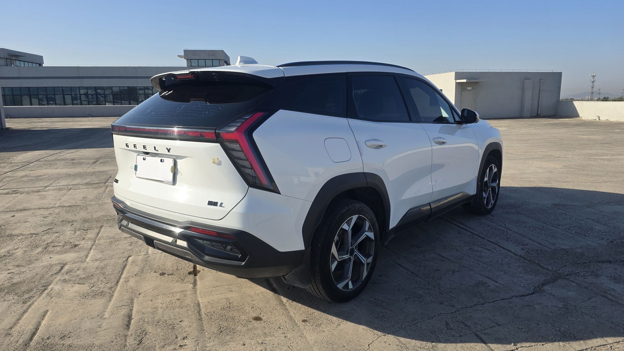 Geely Auto FX11 2023 1.5TD DCT Glory Edition — снимка 18