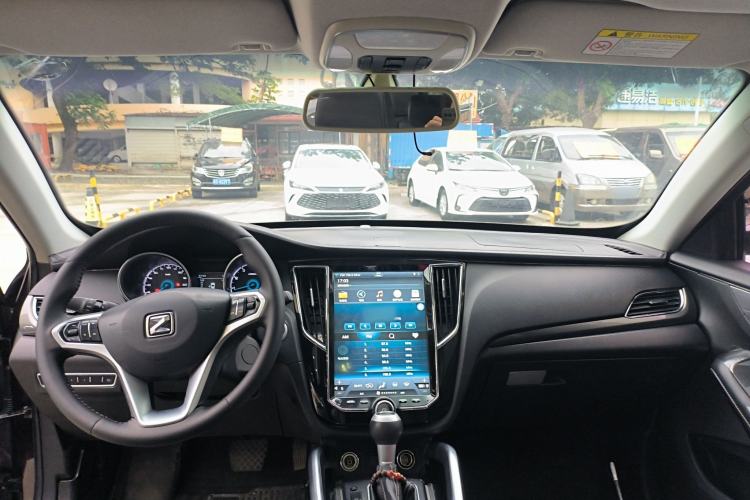 Used Zotye SR7 2017 1.5T CVT Cube Dream Edition
