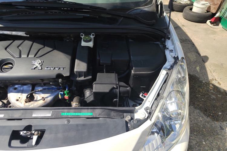 Used Peugeot 307 2013 Hatchback 1.6L Automatic Comfort Edition
