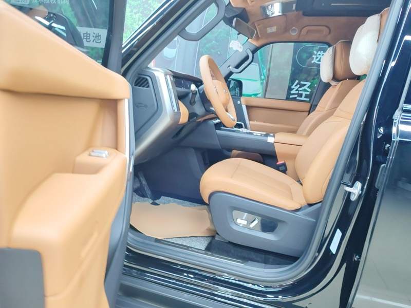Used iCAR V27 2026 Model 200KM Four-Wheel Drive Falcon 500 — 15