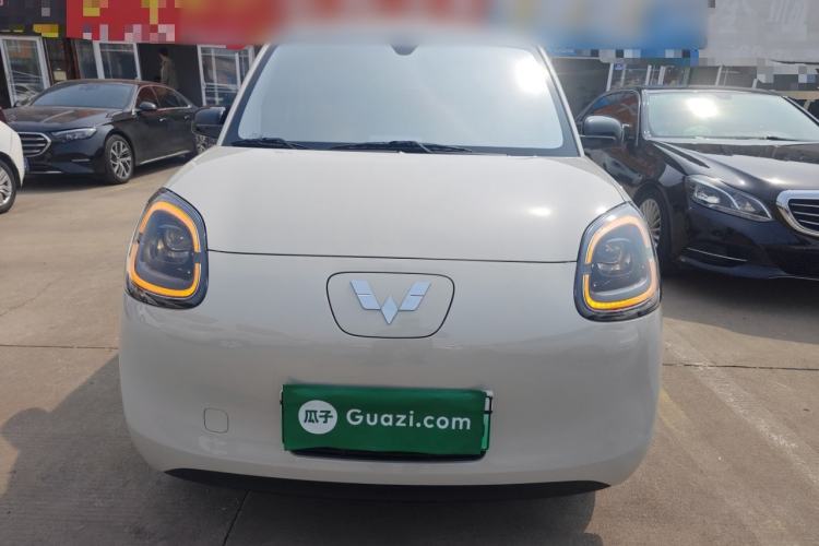 Used Wuling Hongguang MINIEV 2025 Four-Door Version Advanced Edition Front