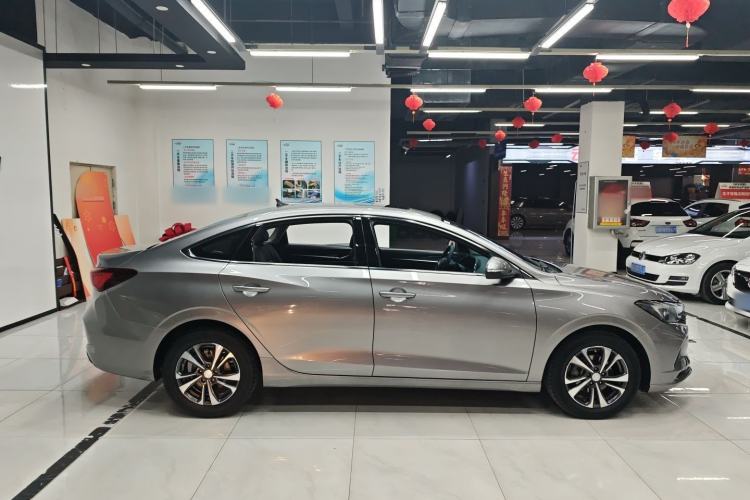 Used CHANGAN Eado 2020 PLUS Blue Whale NE 1.4T GDI DCT Prestige Model
