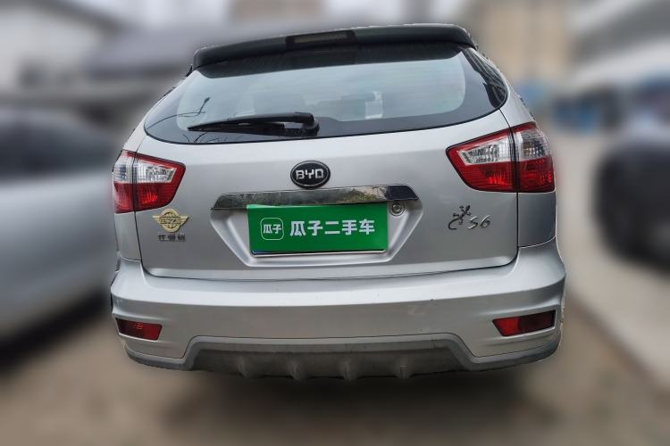 Used BYD S6 2013 Jingyue Edition 2.0L Manual Luxury Model 5 Seats