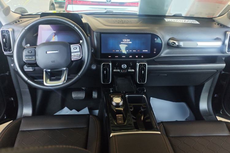 Used Haval DARGO 2022 1.5T DCT Two-Wheel Drive Border Collie Edition Center Console