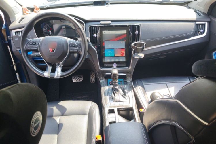 Used Roewe RX5 2017 20T Two-Wheel Drive Automatic Internet Elite Edition