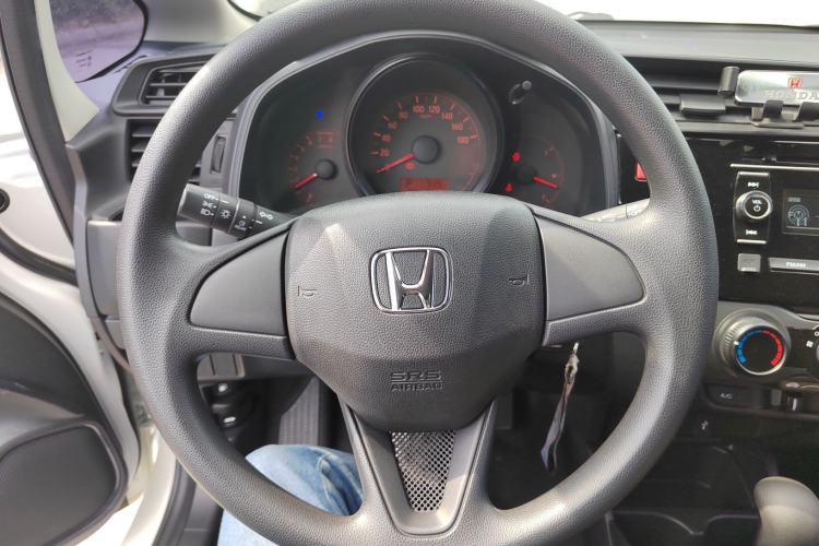 Used Honda Fit 2016 1.5L LX CVT Comfort Model Steering Wheel