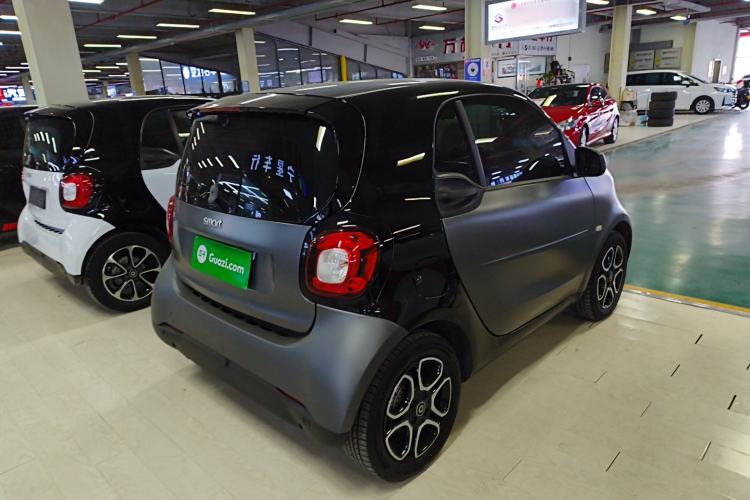 Used smart fortwo 2019 0.9T 66kW Hardtop Wind Power Edition China VI