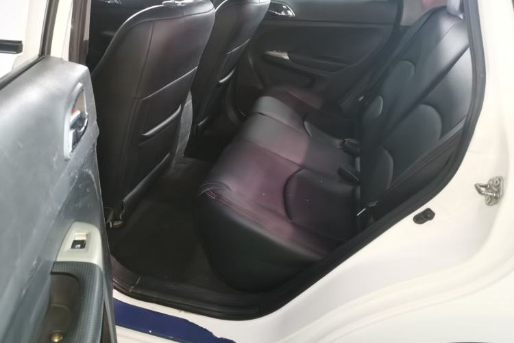 Used Haima M3 2017 1.5L Manual Fashion Edition
