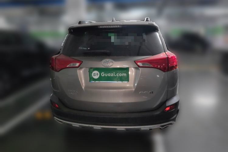 Used Toyota RAV4 2015 2.0L CVT Two-Wheel Drive Fashion Edition