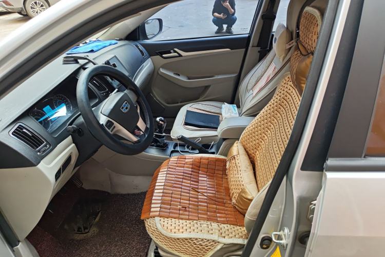 Used Geely Auto Vision 2015 1.5L Manual Elite Model
