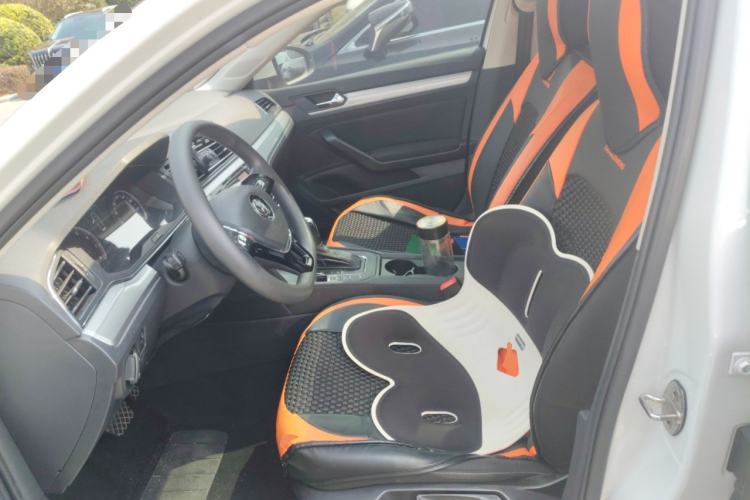 Used Volkswagen Lamando 2019 230TSI DSG Fashion Edition China VI
