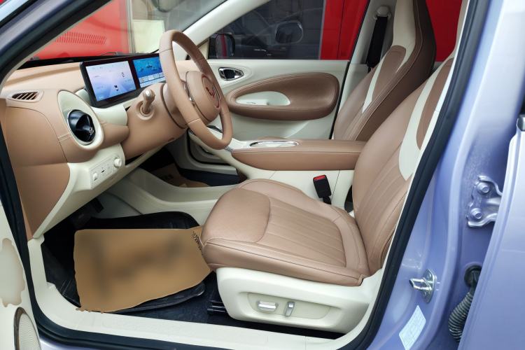 Used Wuling Bingo 2025 410 km Lingxi Deluxe Edition Left Front Seat