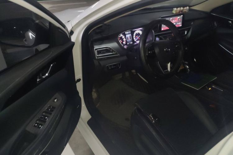 Used CHANGAN Ruicheng CC 2020 1.5T Automatic Xuanrui Model
