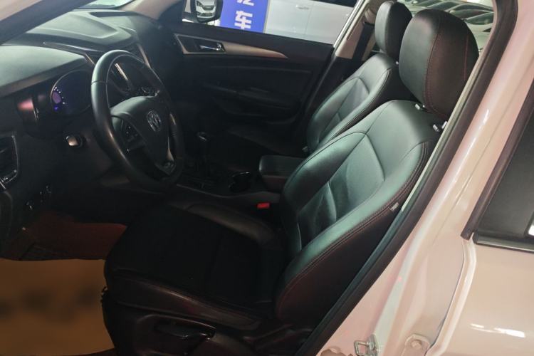 Used Changan CS75 2014 2.0L Manual Luxury Version China IV Standard