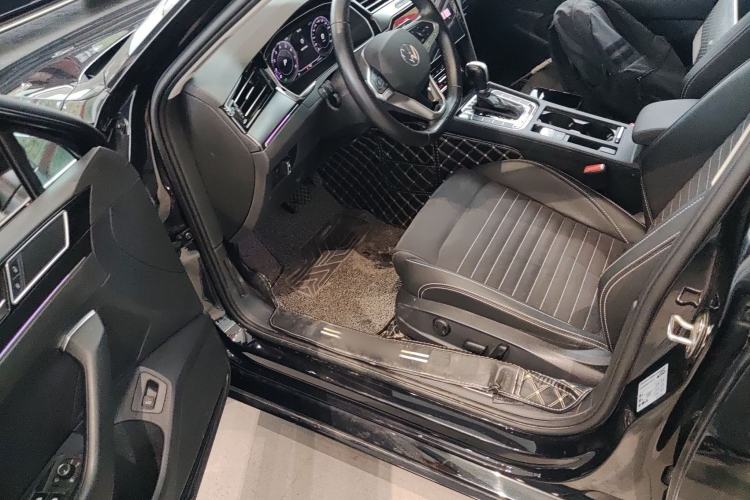 Used Volkswagen Magotan 2020 330TSI DSG Luxury Edition
