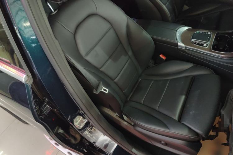 Used Mercedes-Benz GLC 2022 GLC 300 L 4MATIC Dynamic Model
