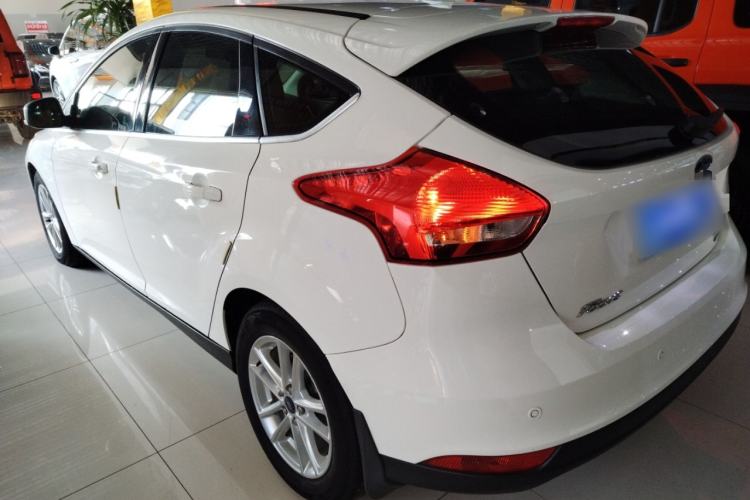 Used Ford Focus 2018 Hatchback Classic EcoBoost 180 Automatic Elite Model
