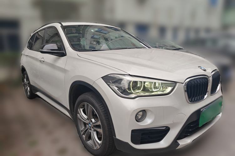 Used BMW X1 2018 sDrive18Li Luxury Model Front Right 45 Deg