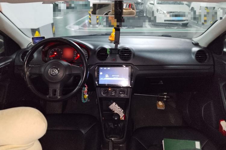 Used Volkswagen Jetta 2015 Value Edition 1.6L Manual Fashionable Style
